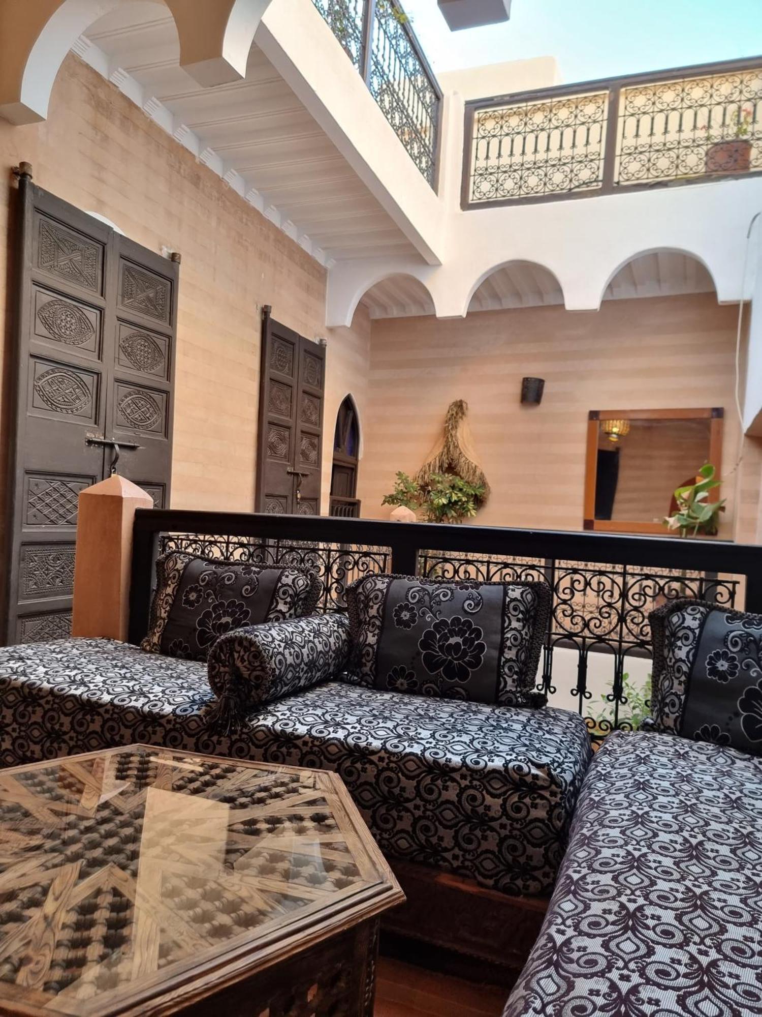 Riad Black Doors Marrakesh Eksteriør bilde